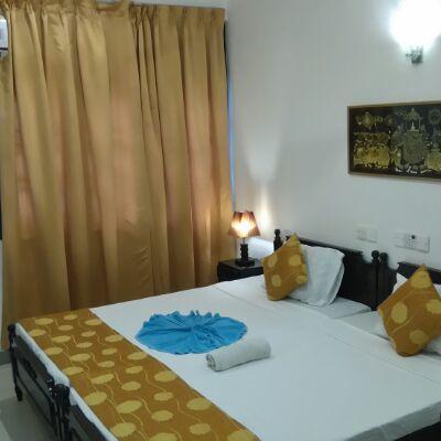 Beverly Hills Hotel Dehiwala-Mount Lavinia Bagian luar foto